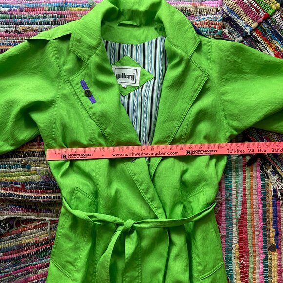 Vintage Green and purple Gallery trench coat with sash. Size 12.Good condition. - Picture 6 of 11